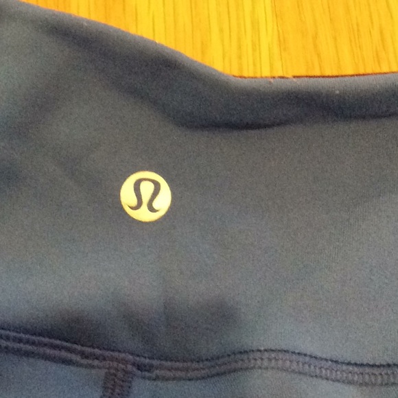 Lululemon coped revisable leggings - Picture 4 of 4